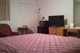 Online Hotels reservation in Knoxville IA